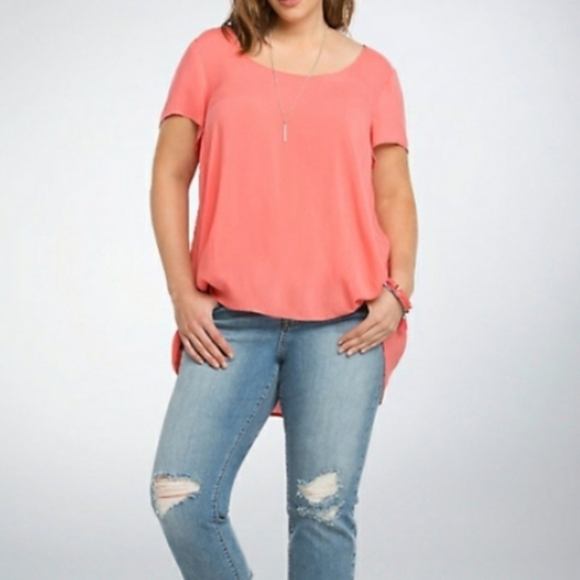 Torrid Romantic Spring coral embroidered cut out back top size 2 - Picture 2 of 11